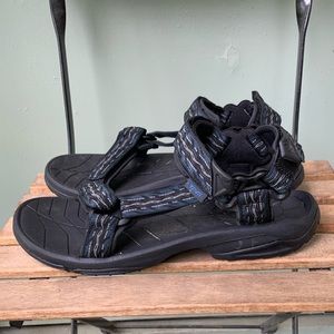 Teva sandal